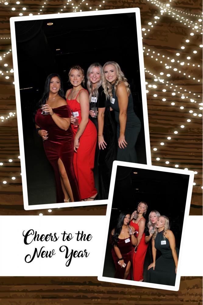 Mirror booth photo print example